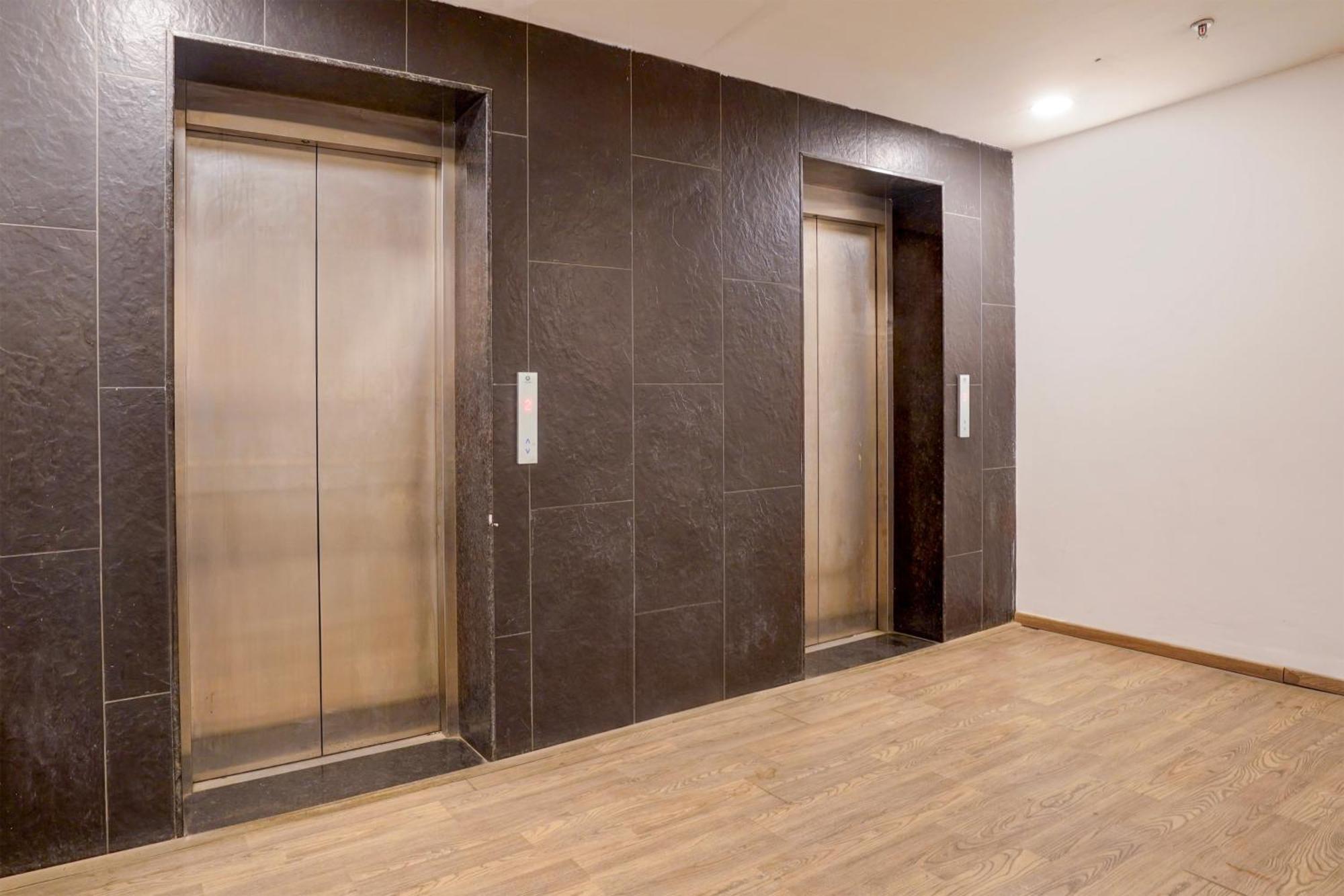 Chinhat Super Townhouse Gomti Nagar Matiyari酒店 外观 照片